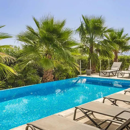 Seashell Skala Villa Spathion